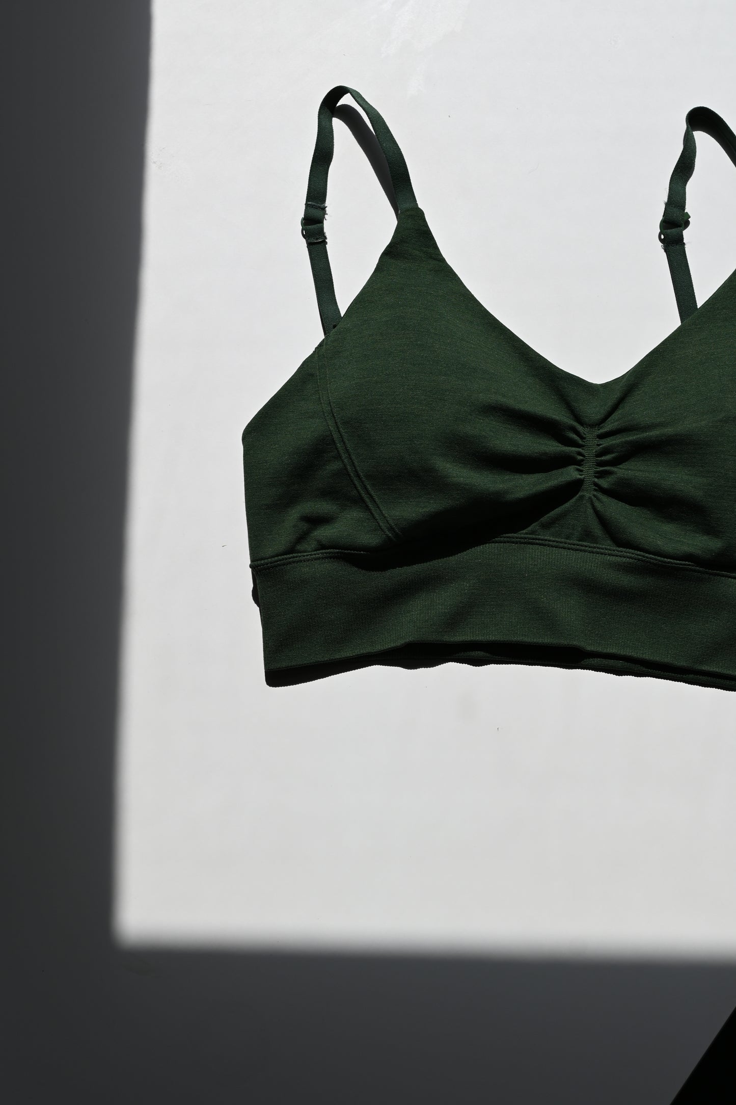 Elevate Bra - Hunter Green